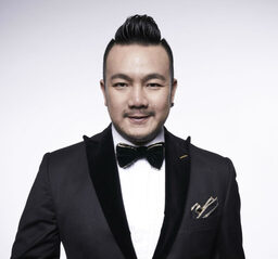 吃饱睡好开心笑